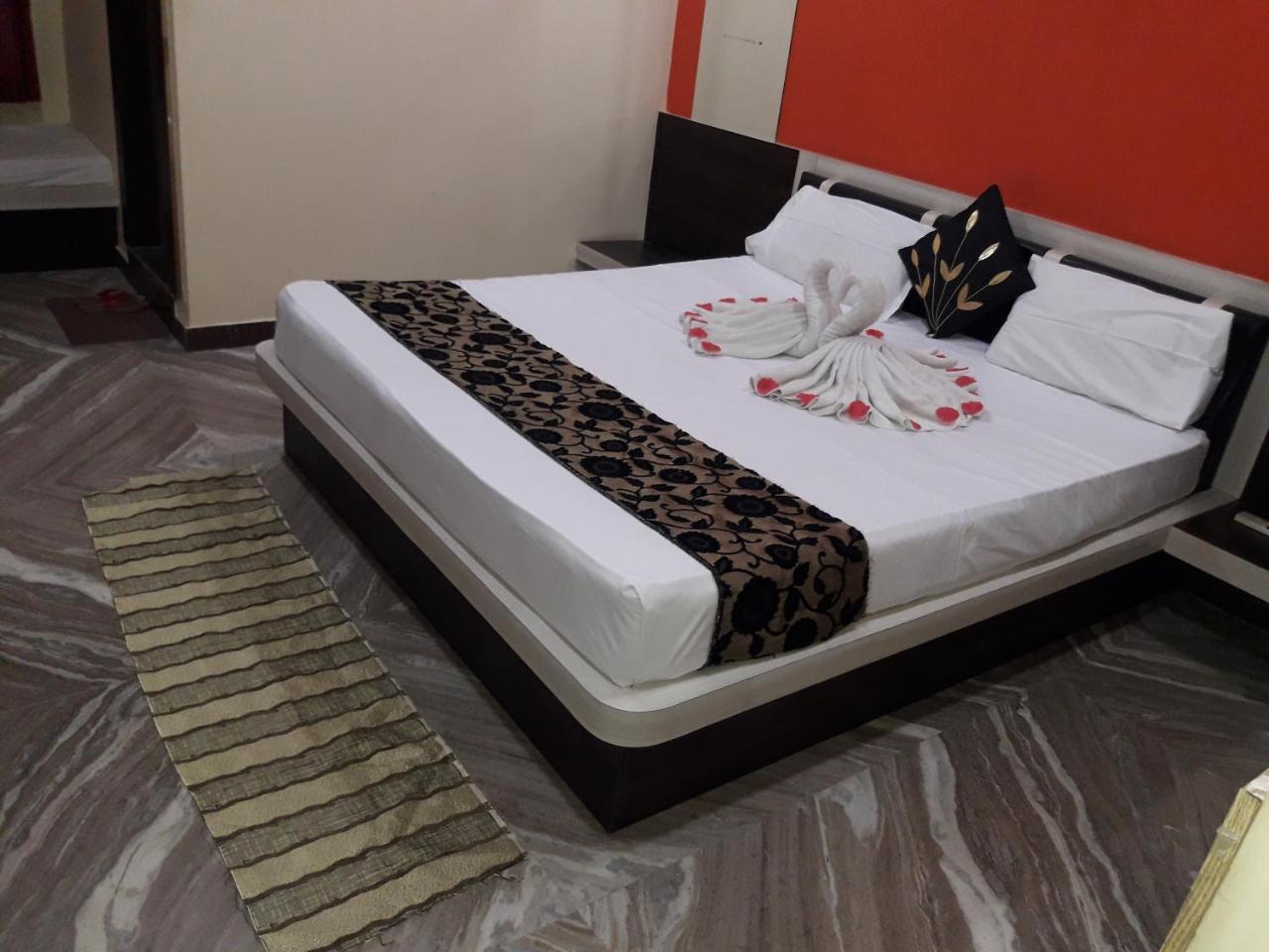 Chitrakoot Resorts Chittorgarh ภายนอก รูปภาพ