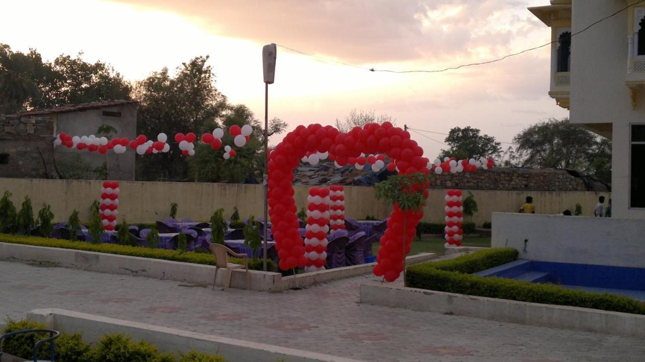 Chitrakoot Resorts Chittorgarh ภายนอก รูปภาพ